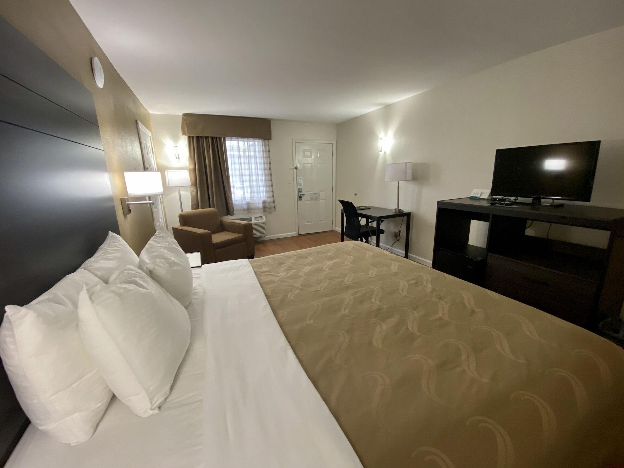 Quality Inn Branson - Hwy 76 Central Exterior photo