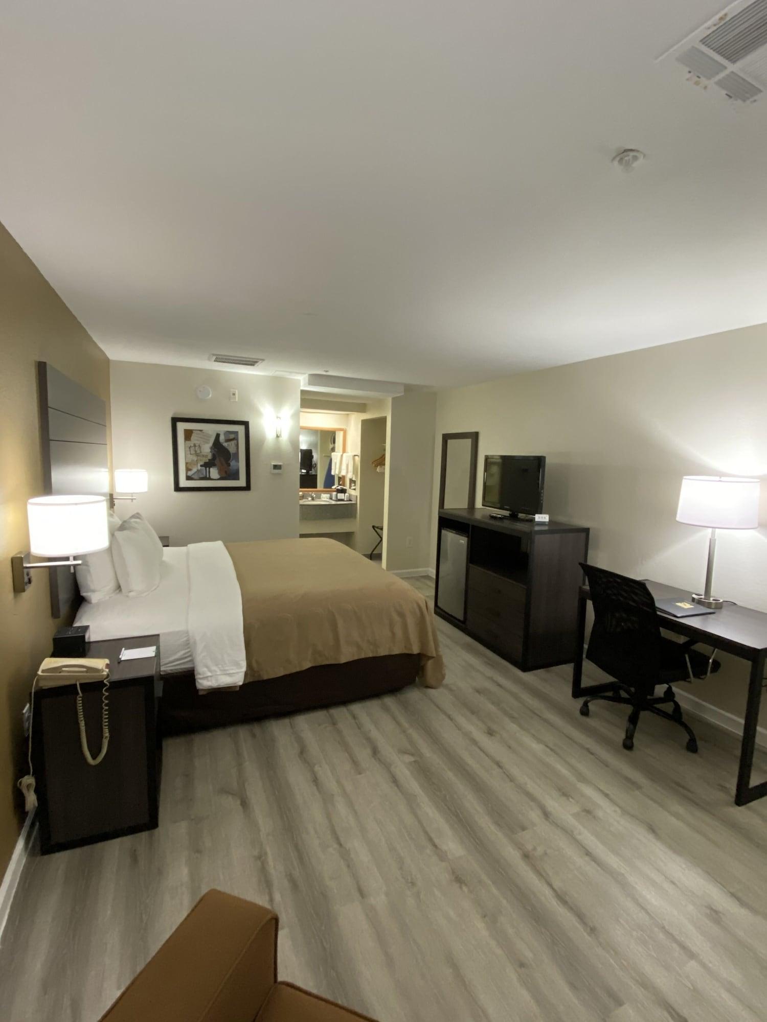 Quality Inn Branson - Hwy 76 Central Exterior photo