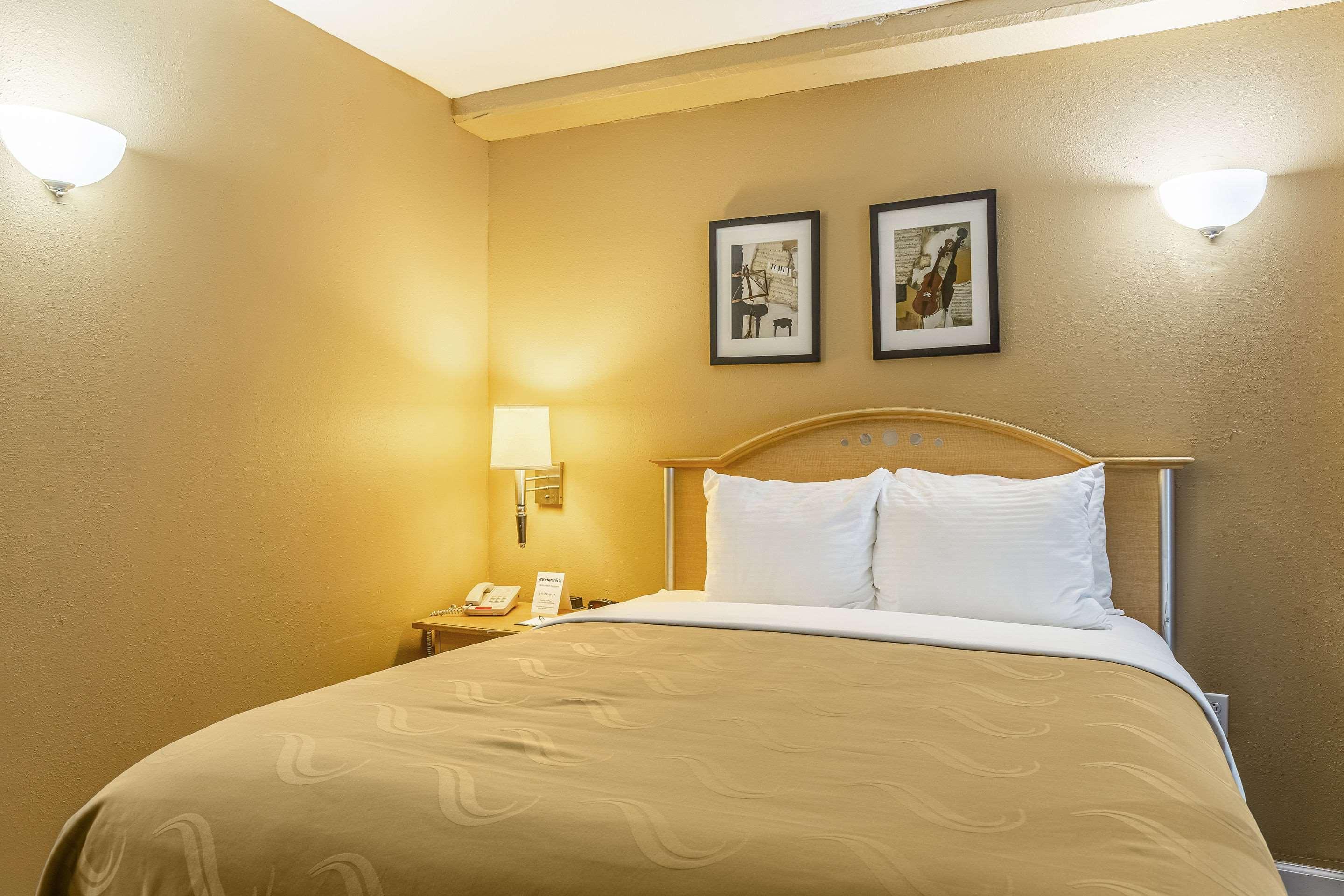 Quality Inn Branson - Hwy 76 Central Exterior photo
